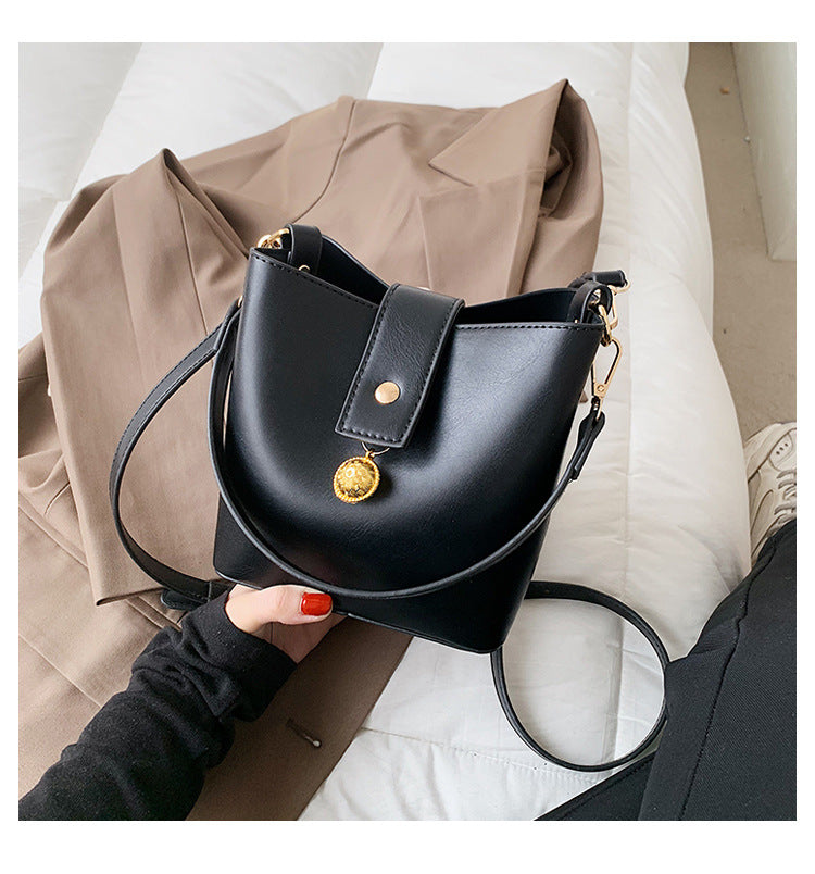 Fashion Single Shoulder Messenger Bag Large Capacity Bucket Bag